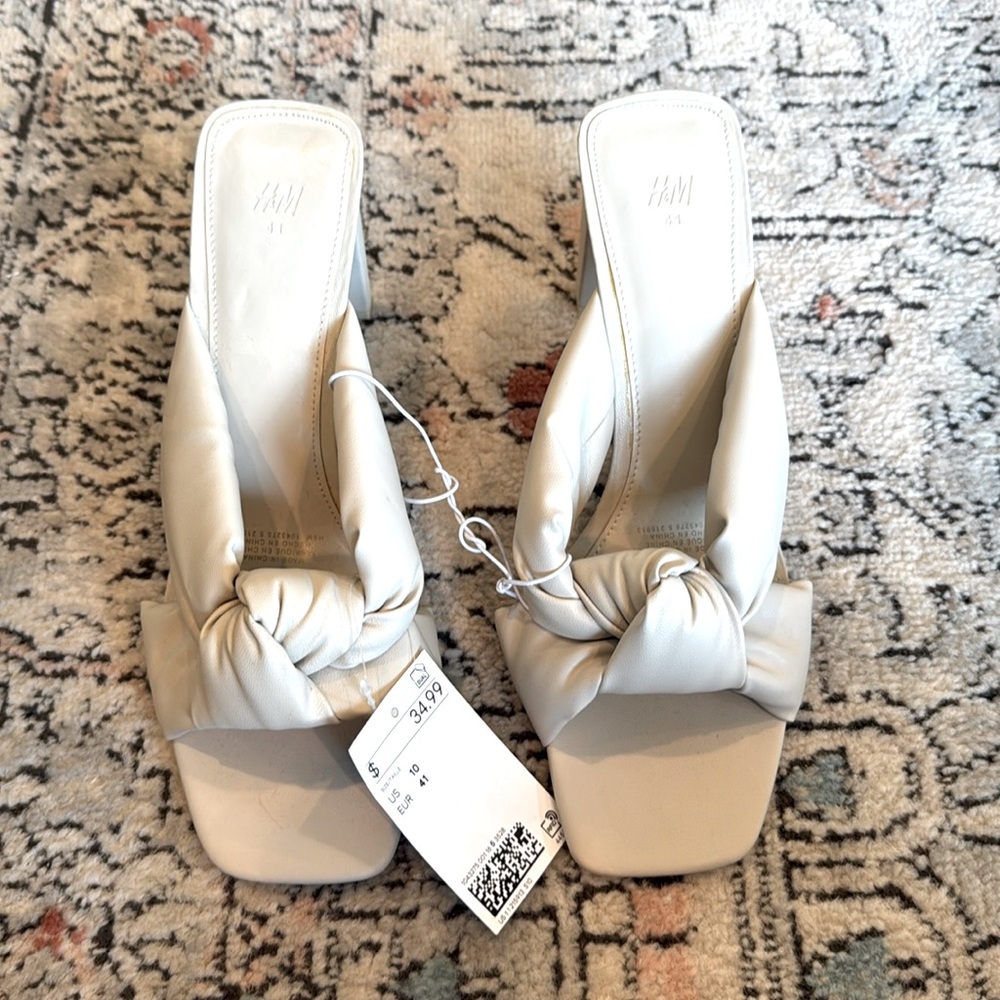 Super cute and stylish!!